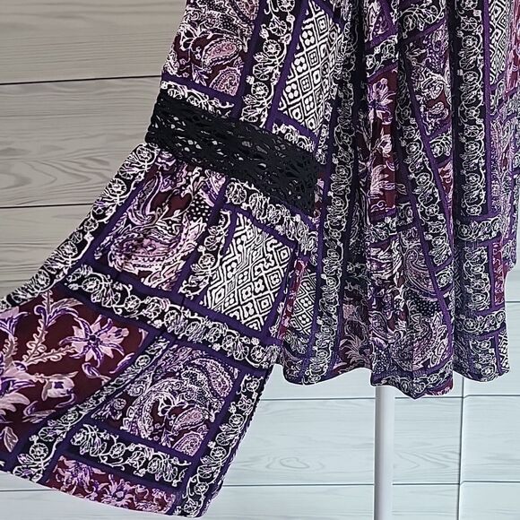 Mystree patchwork print with black lace womens peasant blouse Size S NWT - Picture 6 of 15